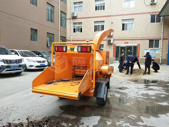 園林樹枝粉碎機